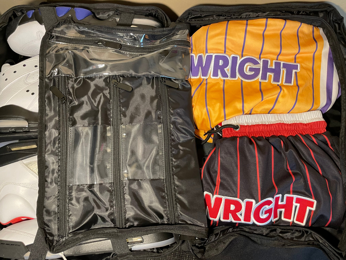 Sneaker Travel Backpack II: Smoke Grey/Charcoal